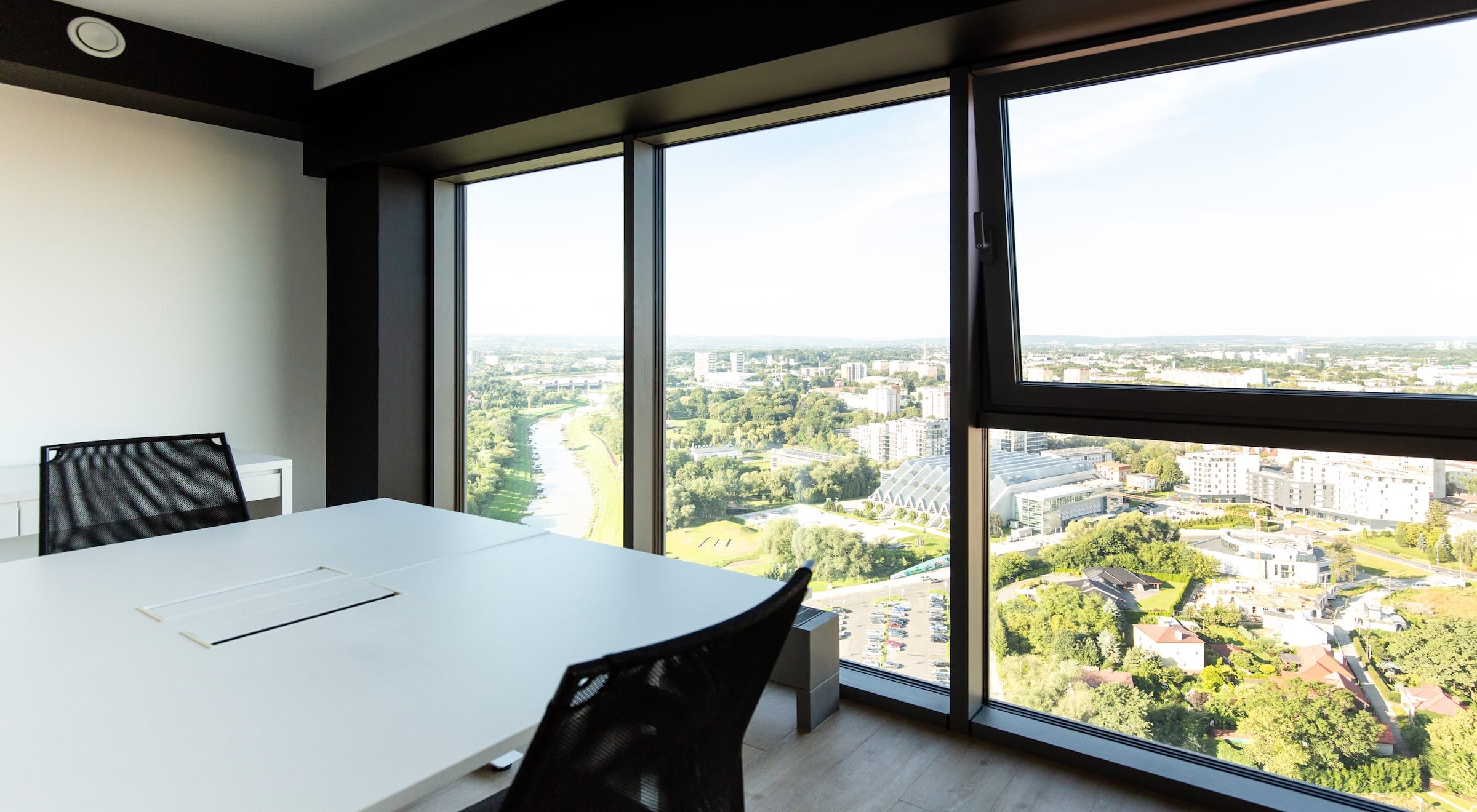 Czy wirtualne biuro jest bezpieczne? Jak wirtualne biura Biznes Hub chronią dane i interesy klientów