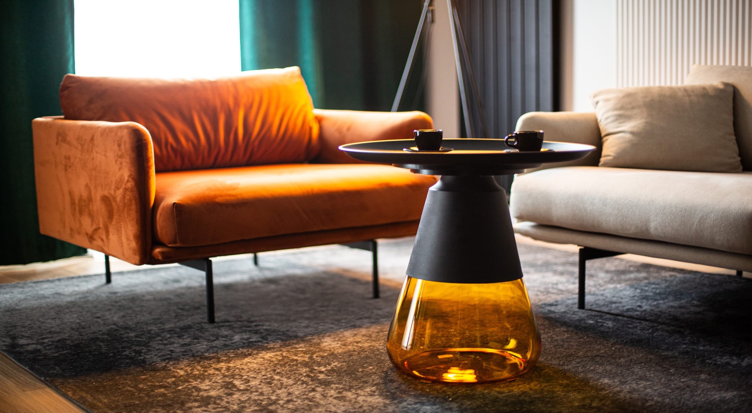 Dlaczego wirtualne biuro to dobry wybór dla influencera i twórców online?